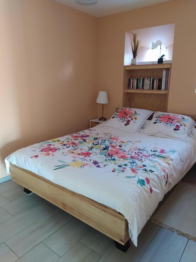 Studio Au Pied De La Montagne Et Vue Imprenable Saint-Alban  Екстериор снимка